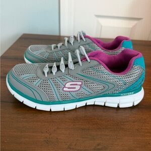 Skechers Women's Gray and Pink Sneakers